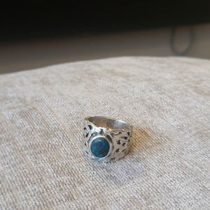 Turquoise stone with 925 Italian silver ring